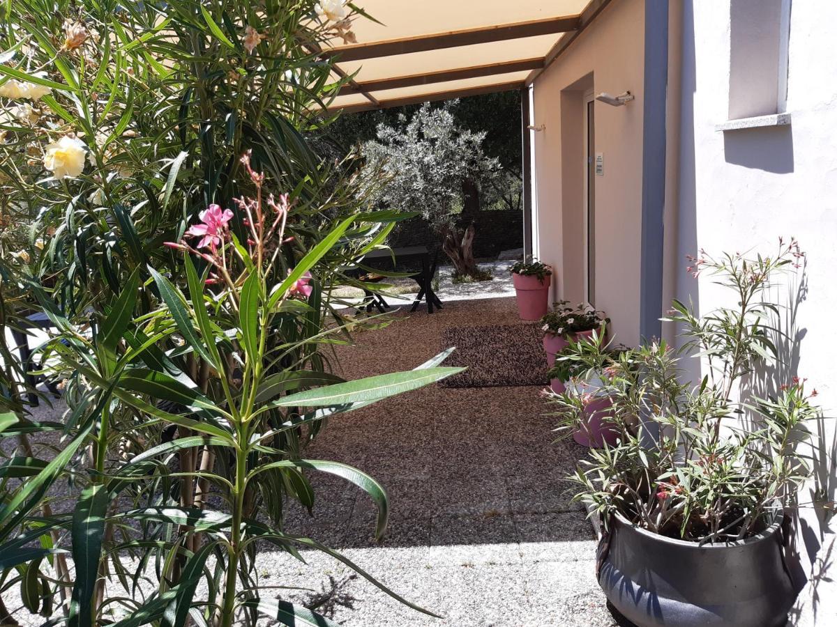 Sole&Sale Bed & Breakfast San Teodoro  Exterior foto