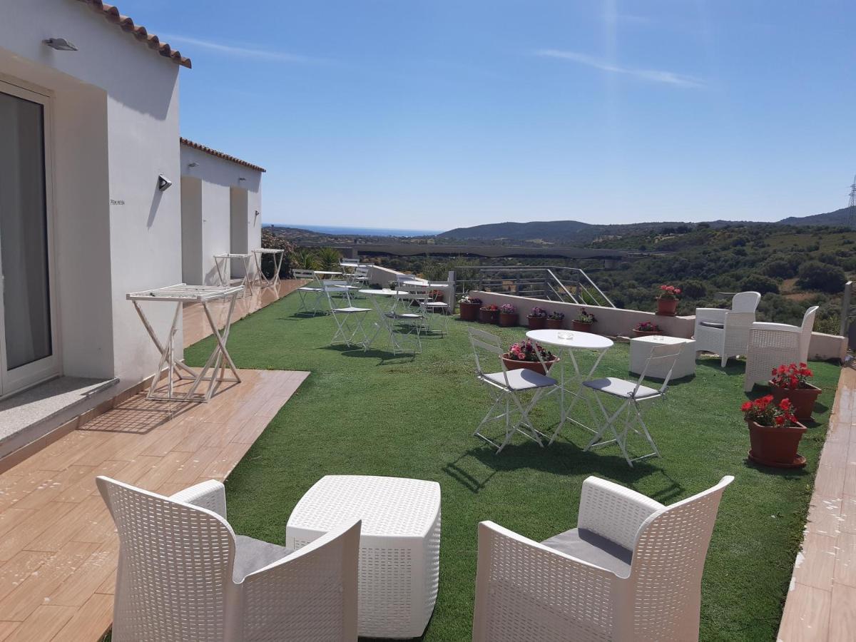 Sole&Sale Bed & Breakfast San Teodoro  Exterior foto
