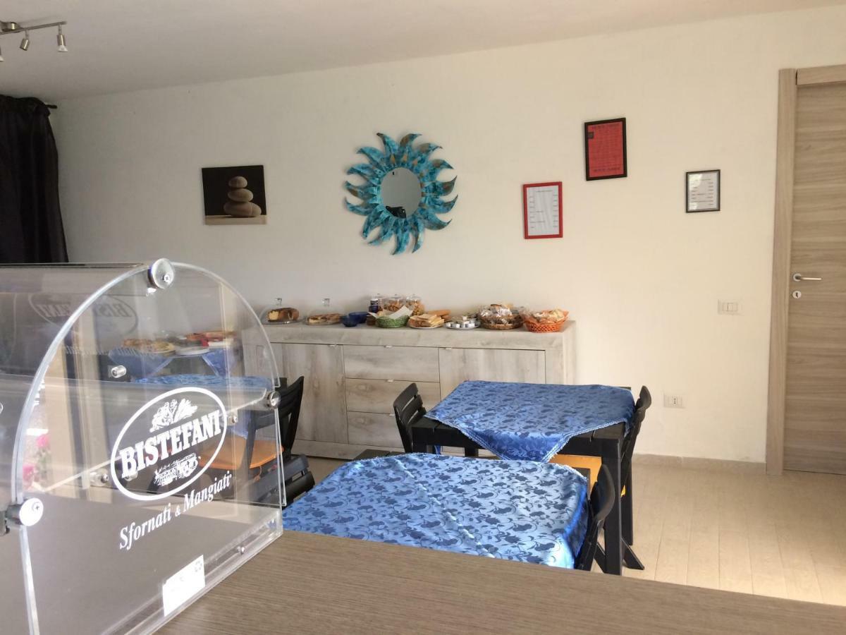 Sole&Sale Bed & Breakfast San Teodoro  Exterior foto