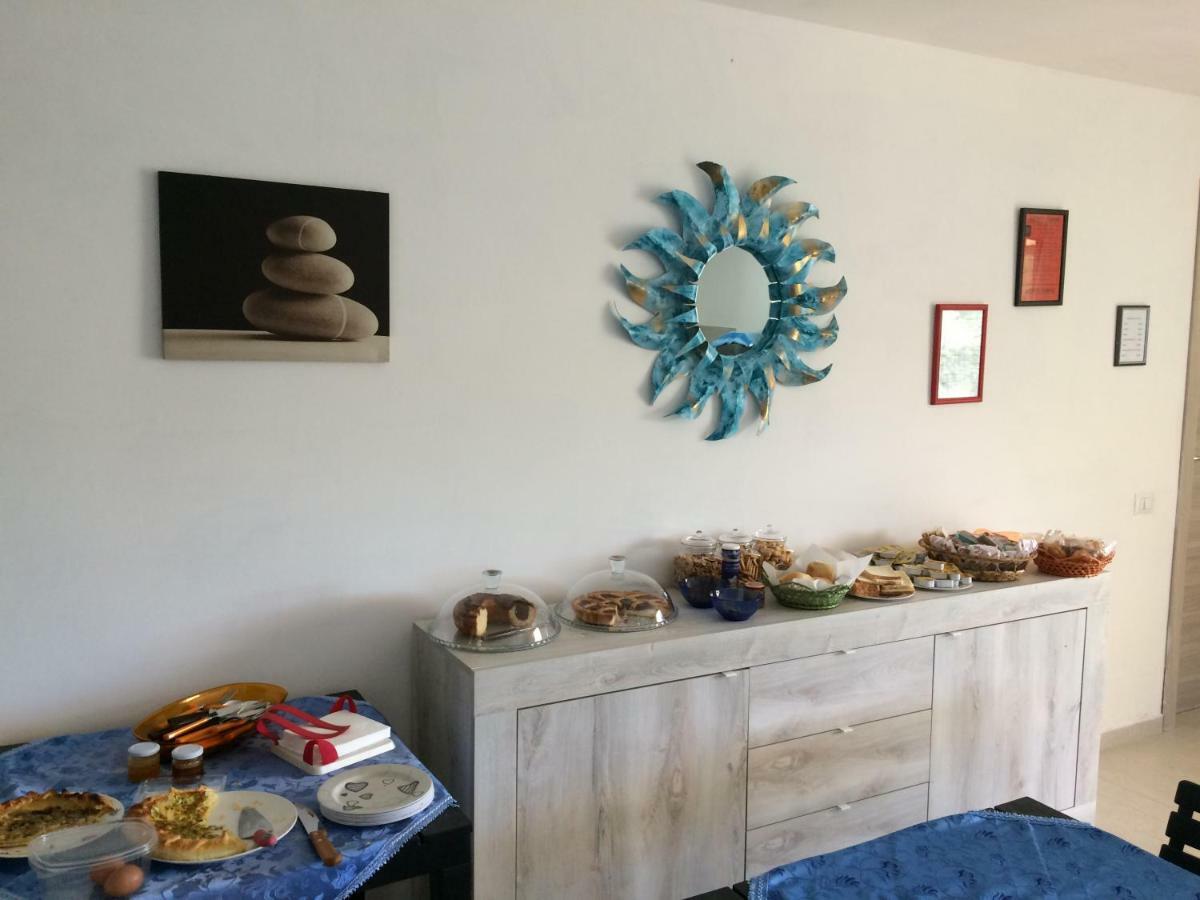 Sole&Sale Bed & Breakfast San Teodoro  Exterior foto