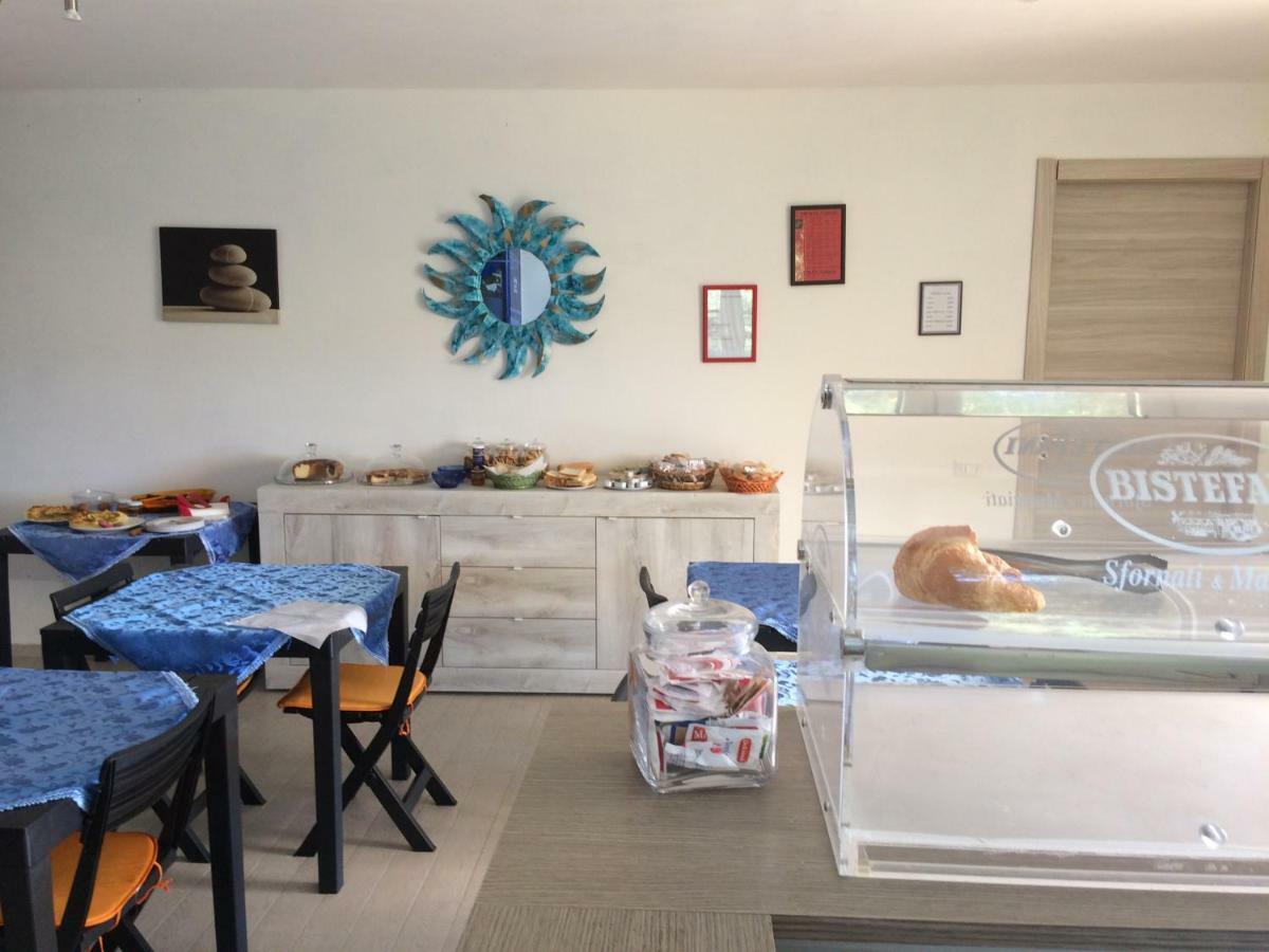 Sole&Sale Bed & Breakfast San Teodoro  Exterior foto